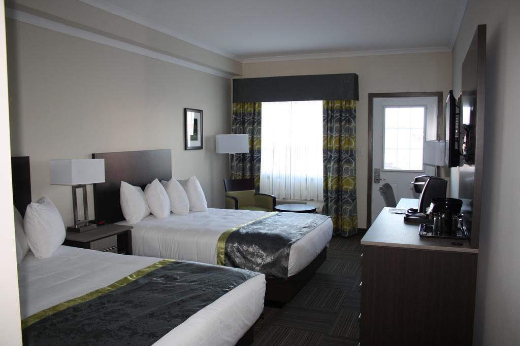 Crossroads Inn & Suites Paradise Dış mekan fotoğraf